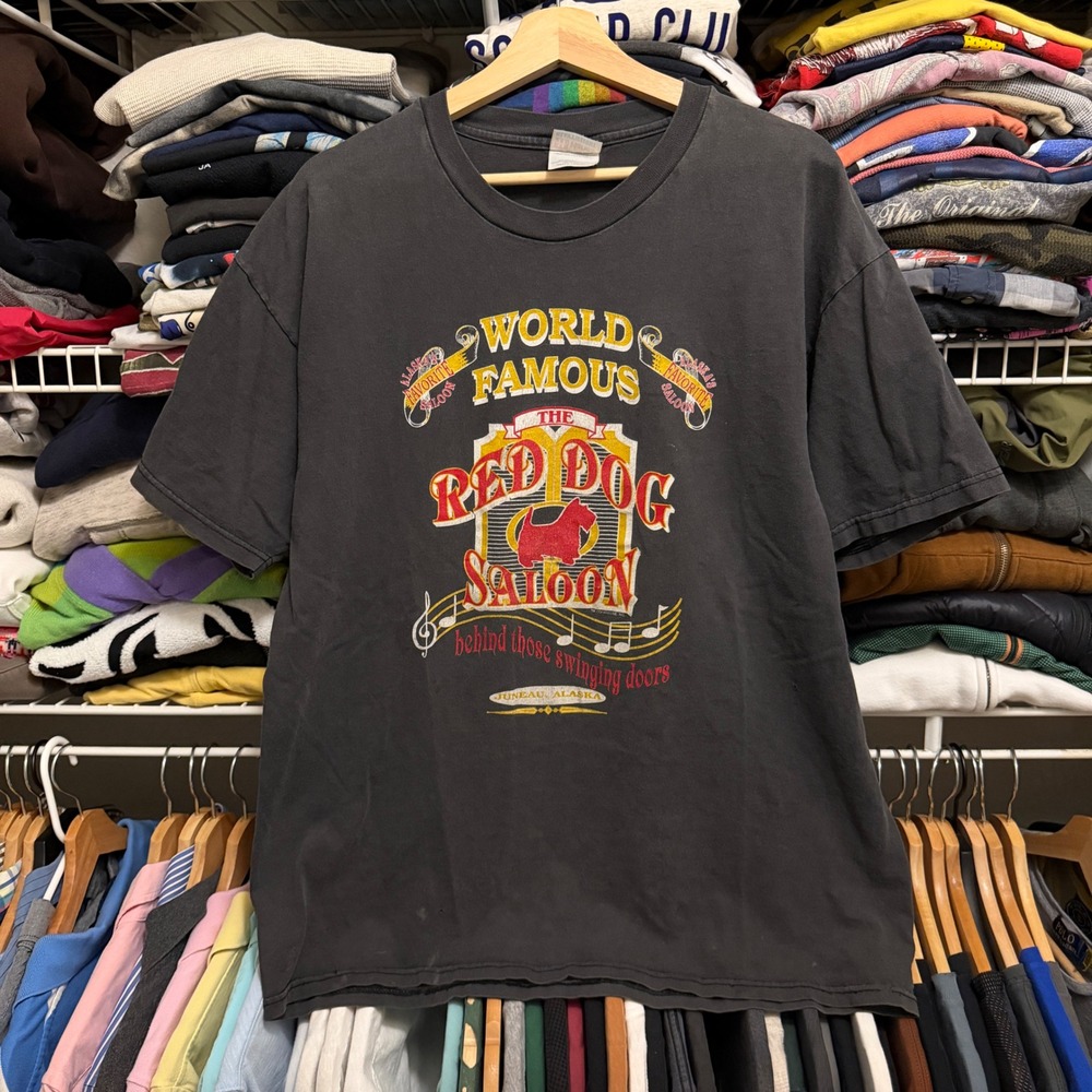 Vintage Red Dog Saloon T-Shirt Mens XL Black Graphic Tee Biker Beer Alaska - Picture 2 of 6